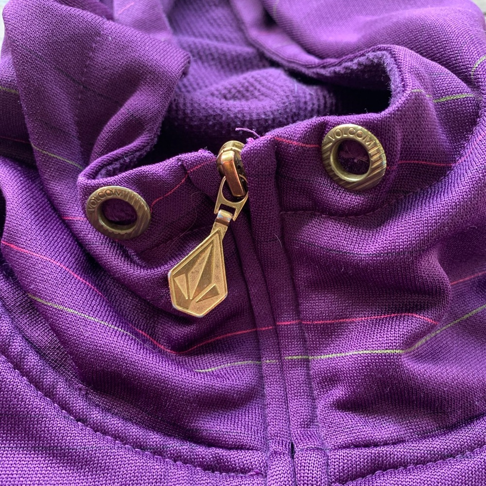 Volcom Sweatshirt - Picture 3 of 4